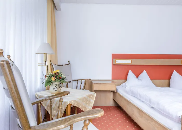 Sauerlaender Hof 招待所 3*