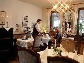 Sauerlaender Hof 招待所 埃斯洛黑