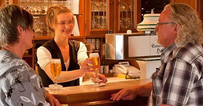 Sauerlaender Hof 招待所 3*