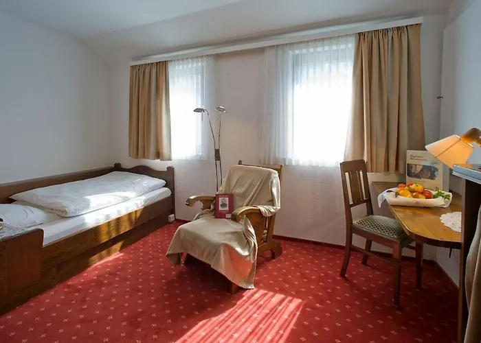 Sauerlaender Hof 3* 埃斯洛黑